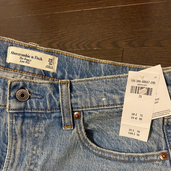 Abercrombie Low Rise Baggy Jean - Picture 5 of 6